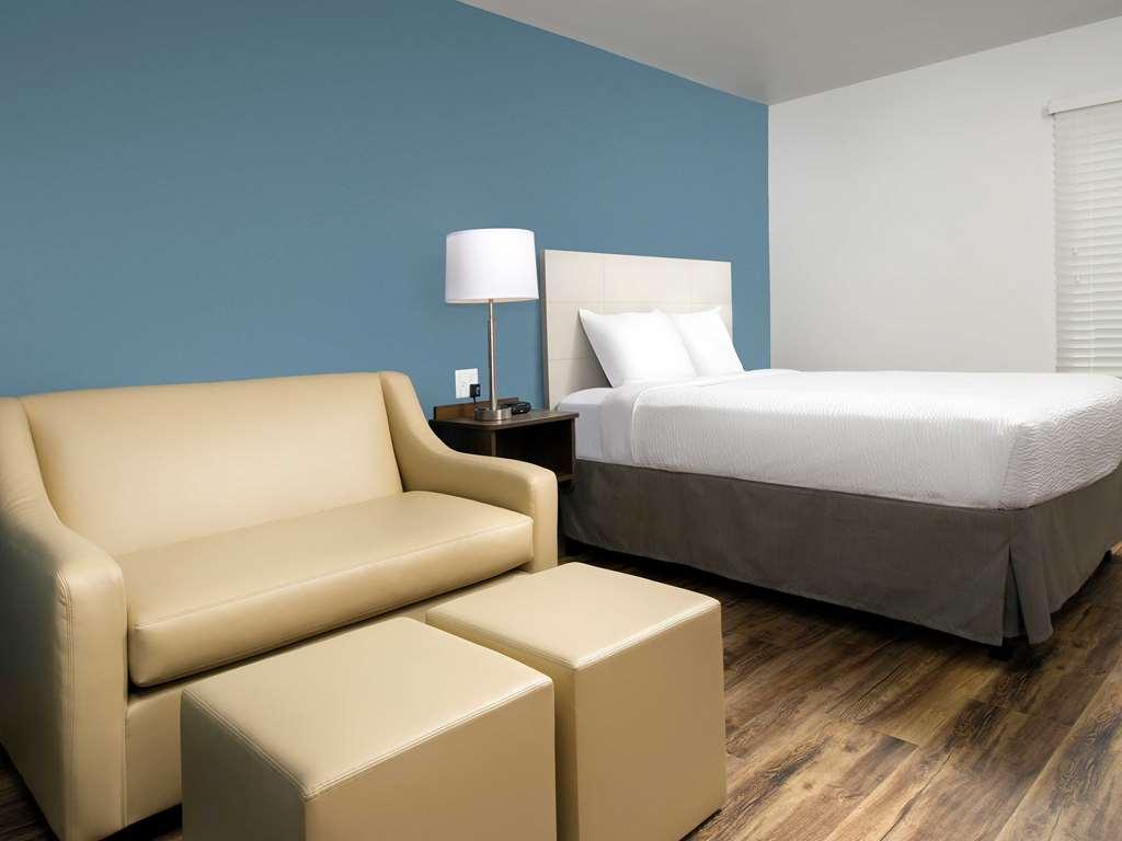 Woodspring Suites West Monroe Room photo