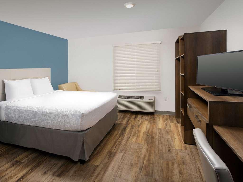 Woodspring Suites West Monroe Room photo